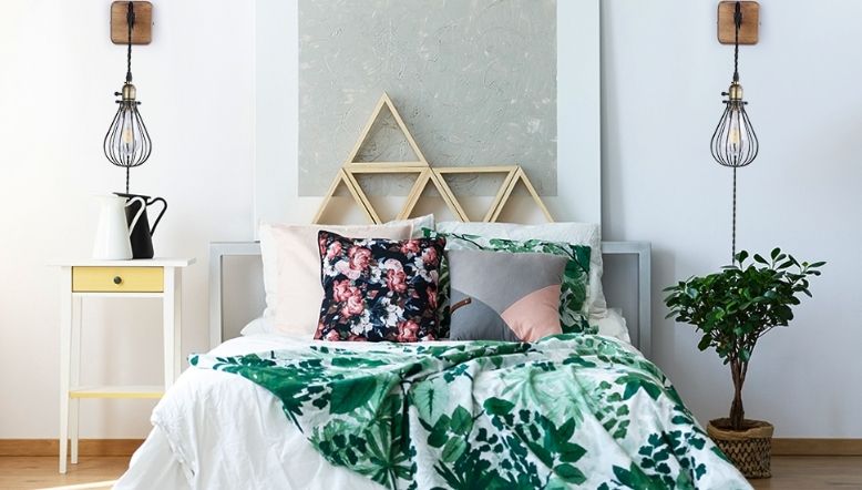 Botanical Prints That Don’t Try Too Hard