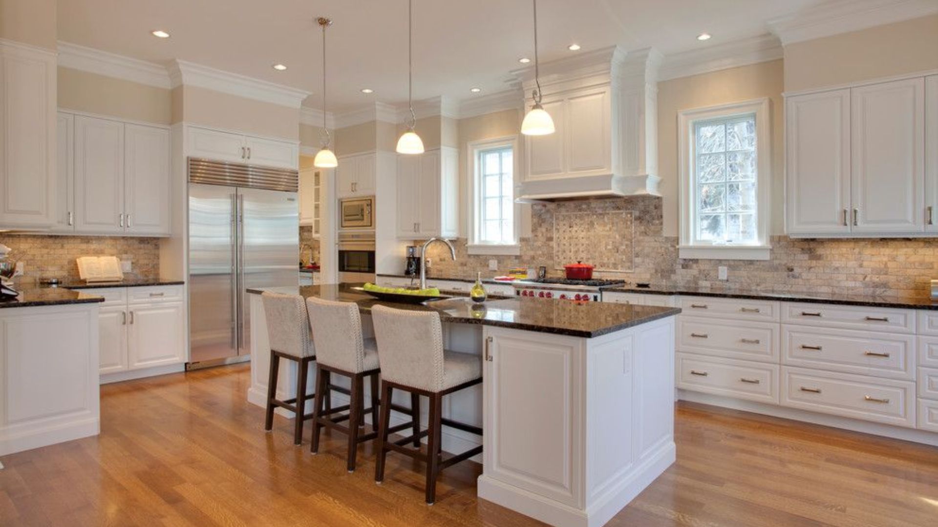 Light Beige Kitchens